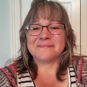 Meet your Posher, Marcia